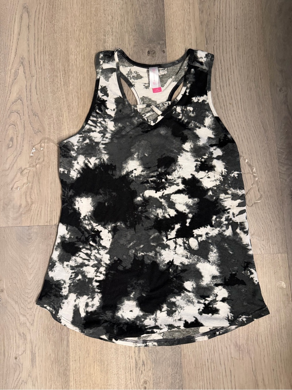 No Boundaries Black & White Tie-Dye Crisscross Tank